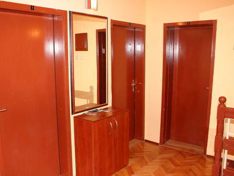 Guest House Breza Прилеп Екстериор снимка