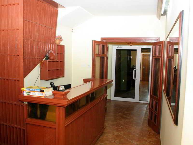 Guest House Breza Прилеп Интериор снимка