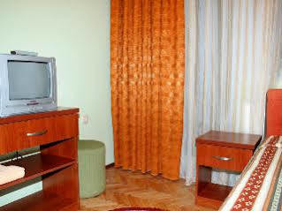 Guest House Breza Прилеп Екстериор снимка